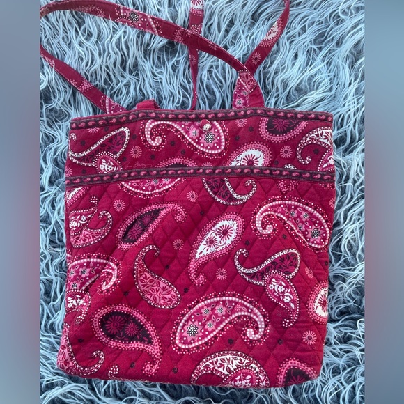 Vera Bradley RETIRED PATTERN Medium Tote Mesa Red Paisley Shoulder Bag wallet - Picture 1 of 8